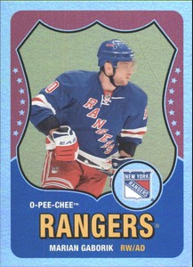 2010-11 (RANGERS) O-Pee-Chee Retro Rainbow #240 Marian Gaborik