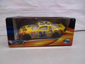 2001 Hot Wheels Racing Ken Schrader M&Ms 1/24 - Picture 1 of 2
