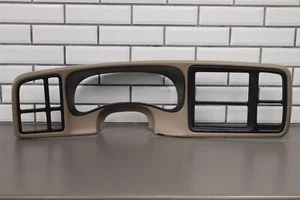 2003-2007 GMC Sierra/Silverado GMT800 Radio Speedometer Bezel (Neutral) - Imagen 1 de 19