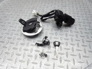 Kawasaki Ninja 400 EX400 2019 18-23 juego de bloqueo interruptor de encendido tapa de combustible con llave - Imagen 1 de 10