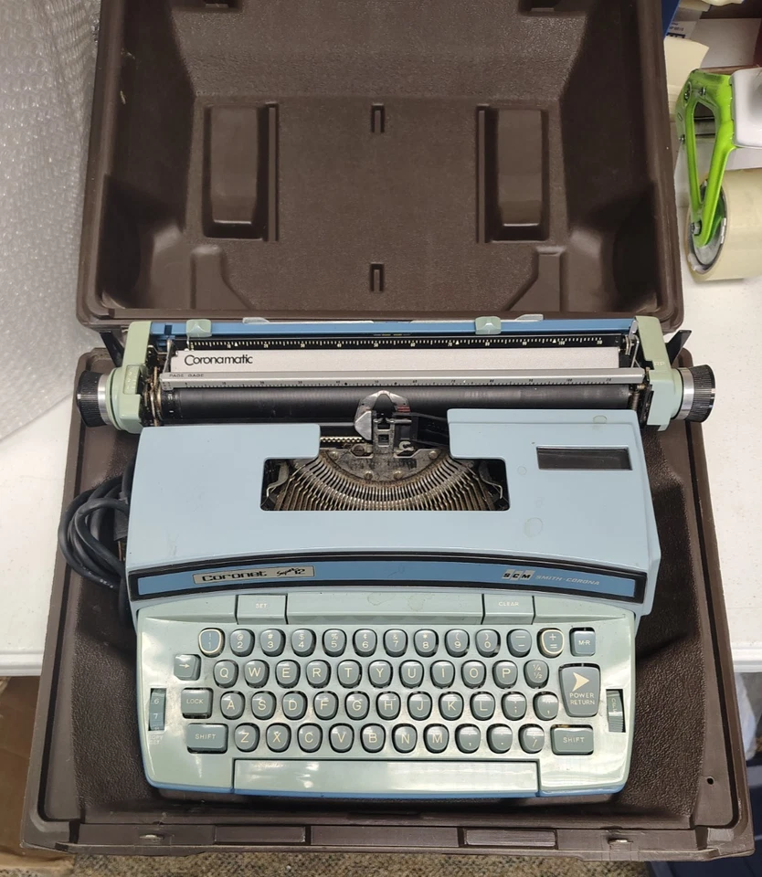 Smith Corona Coronet Super 12 пишущая машинка с чехлом 1970-е проверенная рабочая синяя - Изображение 1 из 4