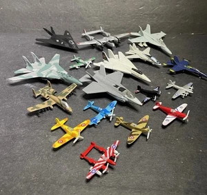 Lotto 17 Maisto Die-cast Militare Aeronautica Militare Marina Militare Caccia F14 F35 Seconda Guerra Mondiale - Foto 1 di 9