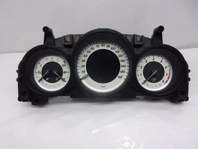 Mercedes-Benz Clase C 2013 MPH velocímetro cúmulo de cabeza 89 k OEM Foto 1 de 4