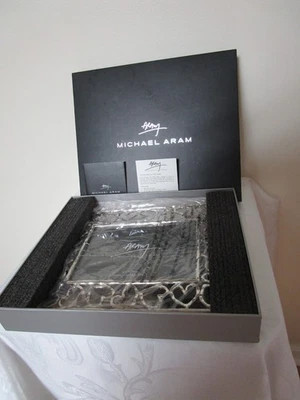 Marco de fotos Michael Aram corazón 5x7 tono plateado metal nuevo en caja Foto 1 de 4