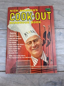 Nick Manero's Cook-Out Barbecue Book 1961 Illustrated BBQ Recipes Fawcett - Imagen 1 de 6