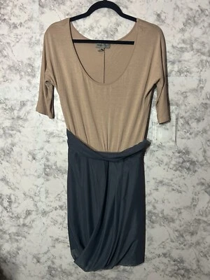Vestido para mujer Vena Cava talla S beige gris funda por encima de la rodilla sin mangas seda usado en excelente estado Foto 1 de 4