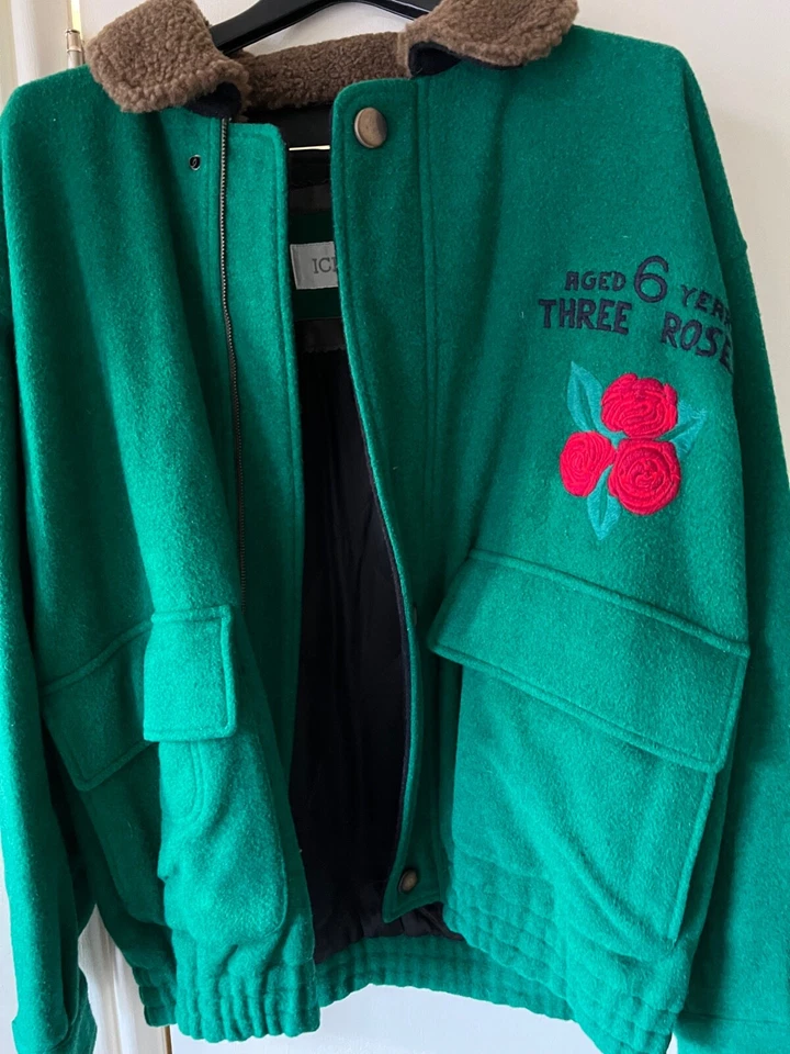 Fabulosa Chaqueta de Lana Iceberg para Hombre con Cuello de Oveja Foto 1 de 4