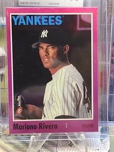 2024 Topps Archives - 1970 Topps Pink Foilboard #122 Mariano Rivera - Picture 1 of 2