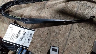 Brazo limpiaparabrisas Chevrolet Silverado 1500 2005 1650448 Foto 1 de 4