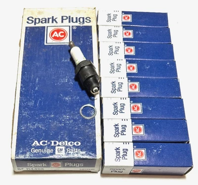 Set of 8 NOS ACDelco Spark Plugs R44SX Made in USA - Image 1 of 2