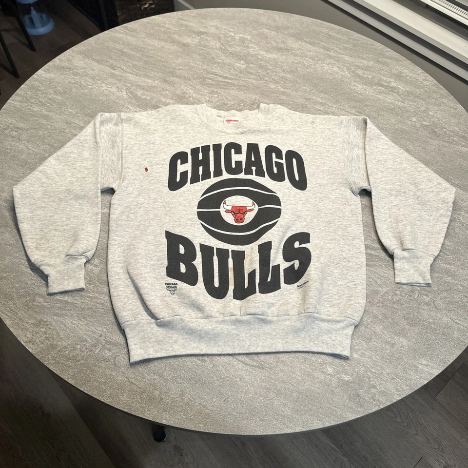 Vintage Chicago Bulls Sweatshirt Mens NBA Basketball Crewneck 90s Sweater M - Image 1 of 4