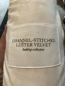 Restoration Hardware Baby & Child CHANNEL-STITCHED LUSTER VELVET Standard Petal - Picture 1 of 4