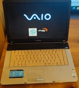 Vintage Sony Vaio VGN-FS315E/ PCG-7D1M Intel Celeron 120GB HDD 1.25GB Ram Laptop