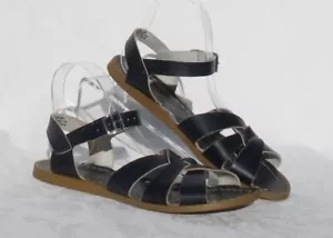 65 $ SALT WATER by HOY US Damen 8 marineblau Leder Original Sandalen Schuhe EUC - Bild 1 von 6