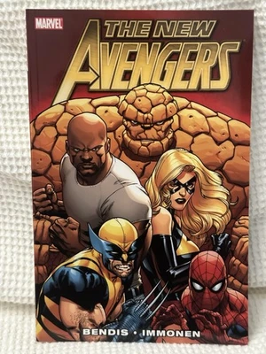 Marvel THE NEW AVENGERS Vol. 1 - Brian Michael Bendis & Immonen (2011) NEW - Image 1 of 2