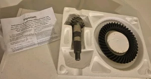 1997-06 JEEP TJ RING AND PINION FOR DANA 30 AXLE- 4.10 (10 Bolt) - Picture 1 of 9