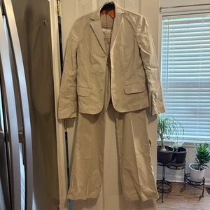 Lands End Women’s Pantsuit Tan, Cream Pinstripe Jacket Sz 10, Pants Sz 8 Dressy - Picture 1 of 14