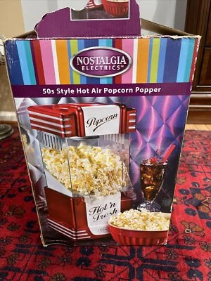 New Nostalgia Electrics Products 1950’s Retro Series Popcorn Popper - Image 1 of 4