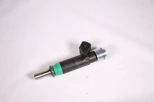 BMW E60 E65 E66 E64 550i 545i 645i 650i 745i 750i X5 E70 FUEL INJECTOR 7525721 - Picture 1 of 3