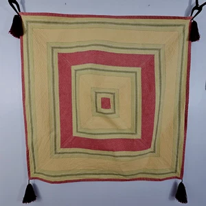 Waverly Garten Zimmer Tischdecke 100% Baumwolle Beistelltisch Quasten Ocker Rot 34x34" - Bild 1 von 10