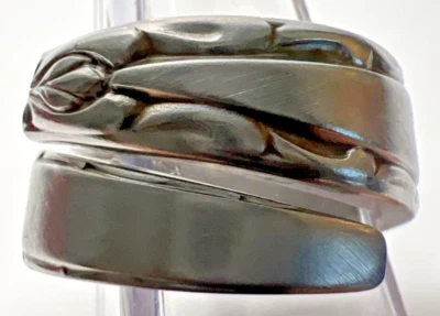 Anillo de cuchara de acero inoxidable comunitario hecho a mano vintage 🥄 hecho en satén y borde 🇺🇸 Foto 1 de 4