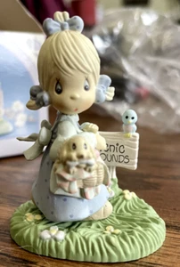 Precious Moments July Miniature Monthly Figurine Girl Dog Picnic ✔ SUPER CUTE - Picture 1 of 3