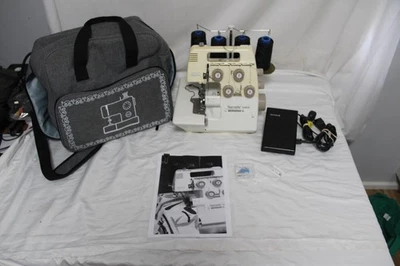Bernina Bernette 334DS Serger Over Lock Sewing Machine | Working with bag M - image 1 of 4