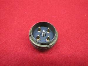 CONNECTOR. 5935-00-227-8818 - Picture 1 of 2