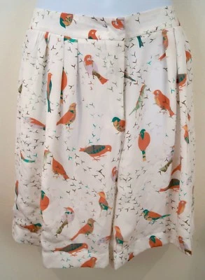 SEE BY CHLOE Women's Cream & Multi Colour Silk Bird Print Shorts Sz:44 UK12 BNWT - Image 1 of 4