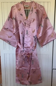 Tang Yi Neu ohne Etikett Größe Large Morgenmantel Kimono mit Gürtel Schmetterlinge Wickeloptik rosa - Bild 1 von 3
