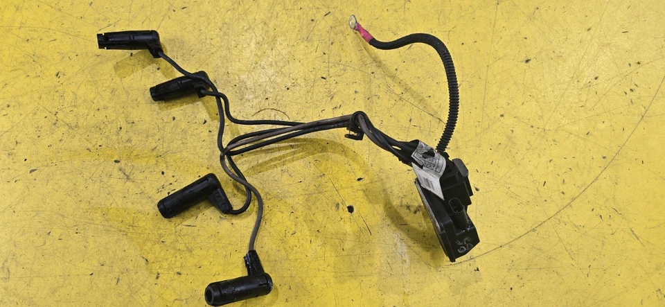 BMW X3 F25 20D XDRIVE N47D20C 2.0 DIESEL GLOW PLUG RELAY GENUINE 7810856 - Image 1 of 3