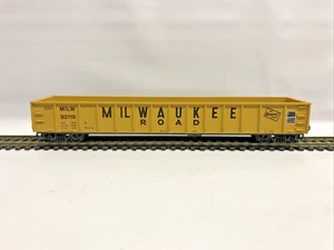 Roundhouse 1686 HO Scale 50' Gondola Milwaukee Road MILW 92115 Kadee Couplers - Picture 1 of 6