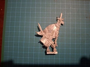 OOP, RARE, WFB, Warhammer Fantasy, The Old World, Wood Elf, Battle Standard - Picture 1 of 2