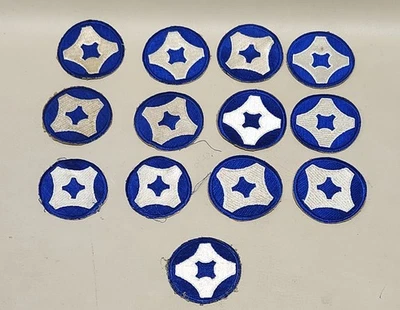 Lote de 13 parches de insignia de hombro del cuarto comando de servicio del ejército de los Estados Unidos de la Segunda Guerra Mundial Foto 1 de 4