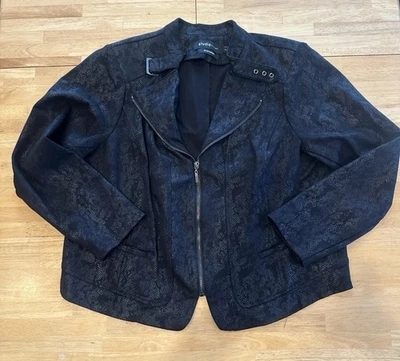 Studio By Torrid Size 2 Black Snake Print Jacket Stretch Silver Chic Cropped - Image 1 of 4