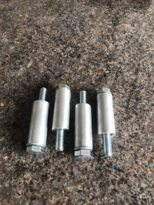 Elevadores/espaciadores/elevadores capó 35MM PULIDO RENAULT CLIO MK2 172/182 Cup 1.6 Foto 1 de 2