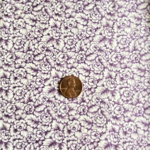 1 YD Vintage Packed Floral Fabric Purple Quilting Cotton - Picture 1 of 5