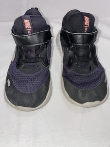 Nike Revolution 5 Toddler Size 10C  Shoes BQ5673-002 Sneakers Running Athletic - Picture 1 of 7