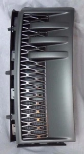 Land Rover OEM Range Rover L322 2010-2011 MY SUPERCHARGED Left Side Power Vent - Picture 1 of 2