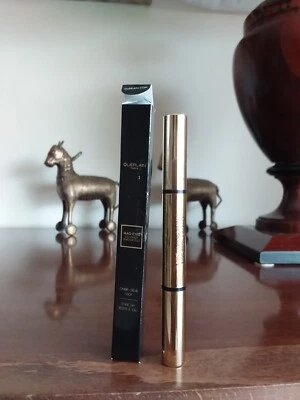 Descatalogado Guerlain Mad Eyes Contraste Sombra Dúo GRIS HELADO / PLATA DESLUMBRANTE Foto 1 de 4