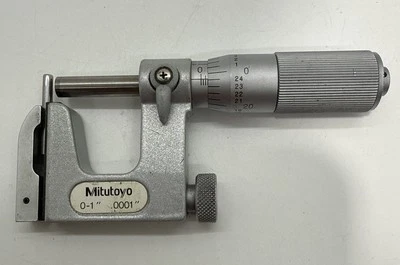 Micrómetro Universal Mitutoyo Nº 117-107 0-1.0001". **Usado** Foto 1 de 4