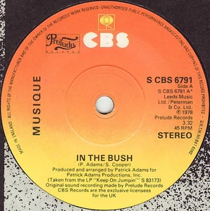 Musique - In The Bush (7", Single) - Foto 1 di 2