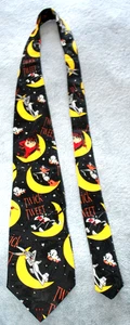 LOONEY TUNES MANIA TIE W/WARNER BROS. CHARACTERS 100% POLYESTER 60" LONG 1996 #2 - Picture 1 of 3