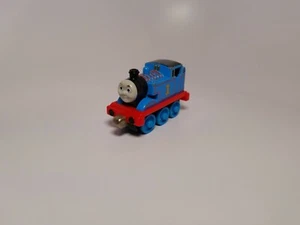 Thomas and Friends magnetischer Metalldruckguss 2002 #TTD1026 - Bild 1 von 9