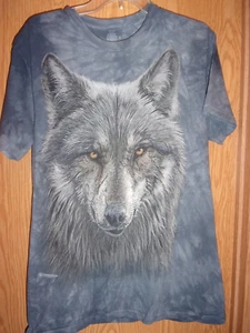 the MOUNTAIN blue M t shirt WOLF - Picture 1 of 1