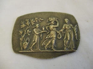 ANCIEN BAS RELIEF EN BRONZE A SCENE ANTIQUE - Foto 1 di 5