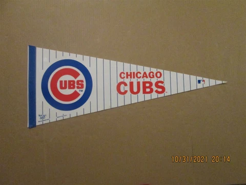 MLB Chicago Cubs Circa 2012 Wincraft Pinstripes Team Logo Baseball Pennant Cover