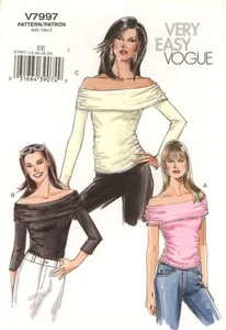 Vogue V7997 Y2K Ära schulterfreies Ausgehen Top mit seitlicher Raffung Gr. 14-20 UNGESCHNITTEN - Bild 1 von 5