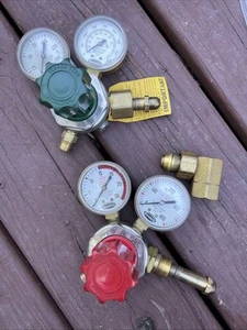 Smith Regulator Set H1710-540 Oxygen H1721-510 Acetylene Lot - Picture 1 of 9