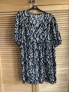 George Women's Dress Size 16 - Picture 1 of 4
